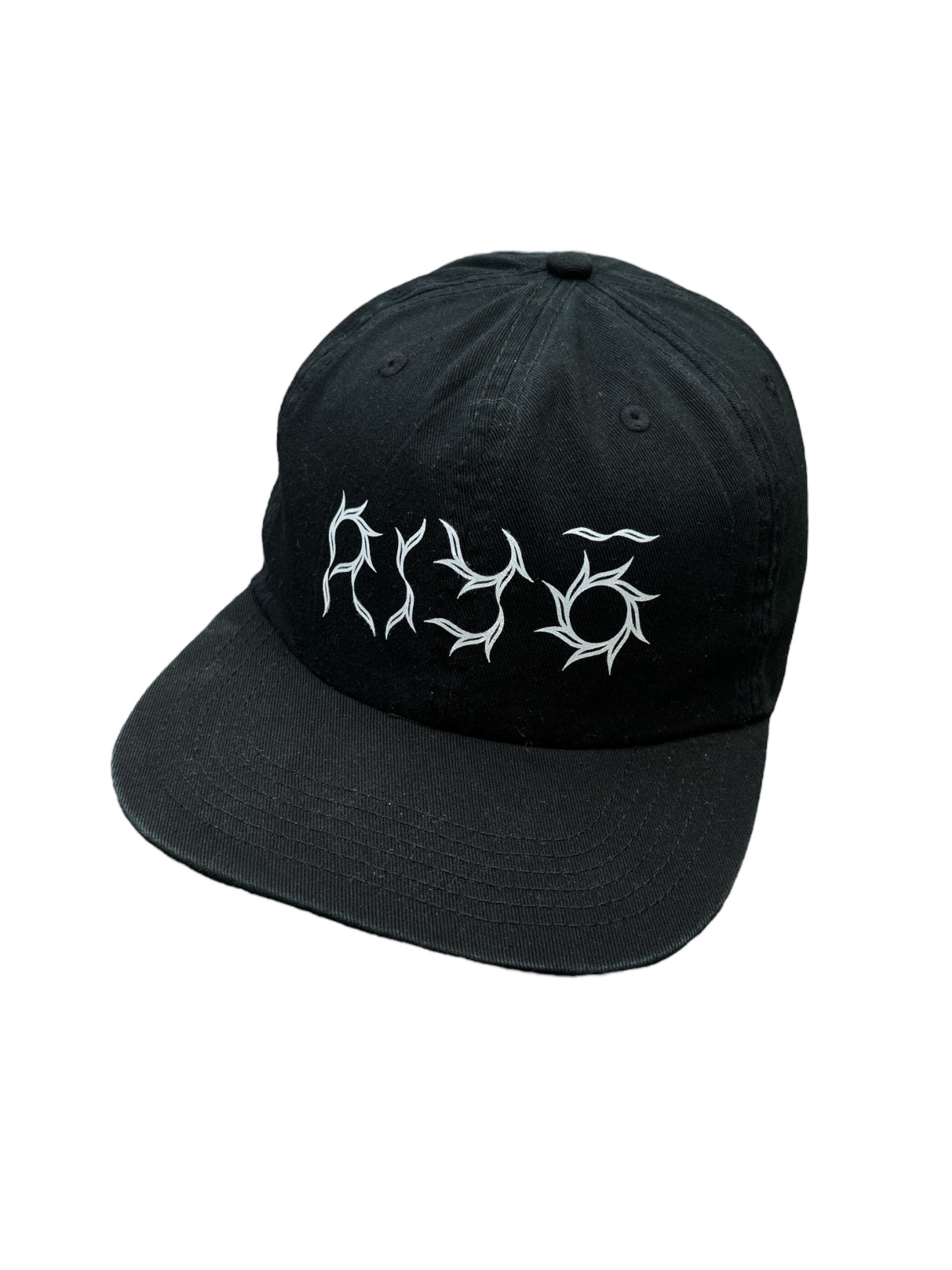 6-panel cap